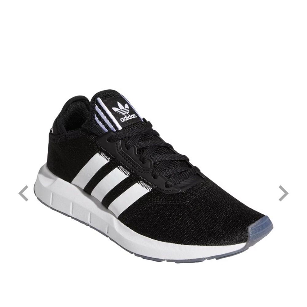 Women’s Originals Adidas Swift Run X shoes